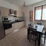 Lupita Nocleg ze śniadaniem Dormelletto